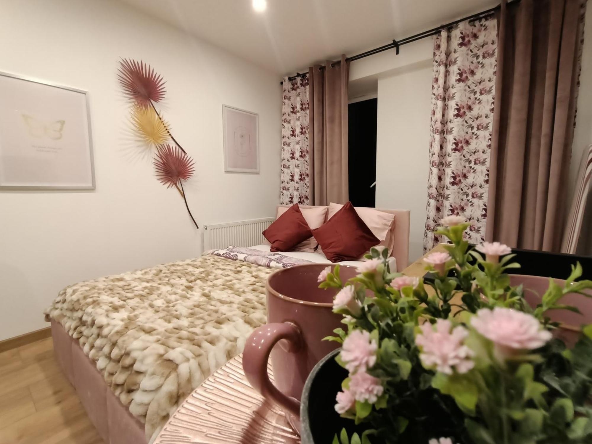 Royal Evitabocelli Spodek By Walk Apartament *
